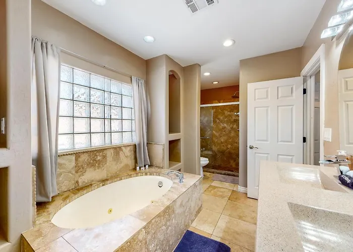 Holiday home 4 Mi To Dtwn: Pet-friendly Getaway In Phoenix